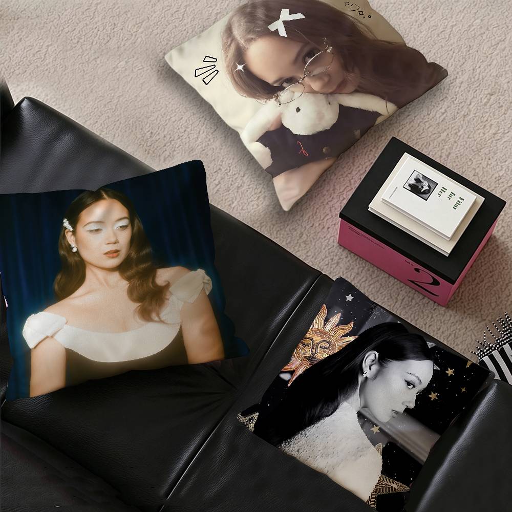 Singer L-Laufey.png หมอนตกแต่ง - Home Decor Png บทวิจารณ์และราคา